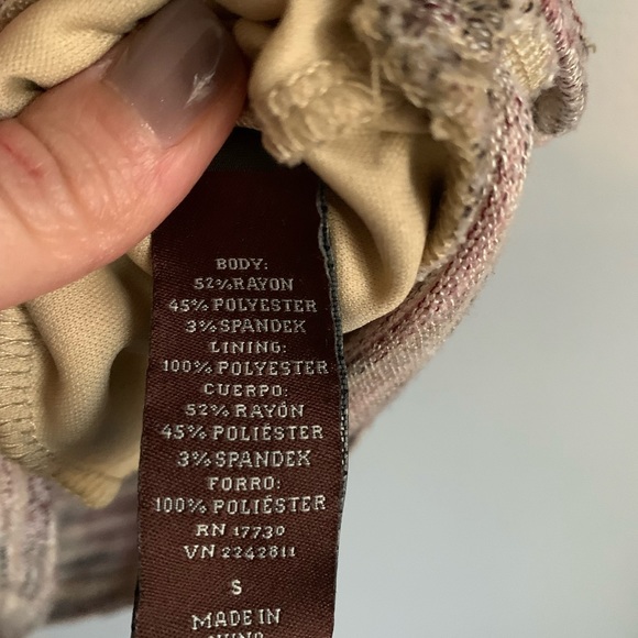 EUC Women’s Knox Rose top size Small - Picture 6 of 9